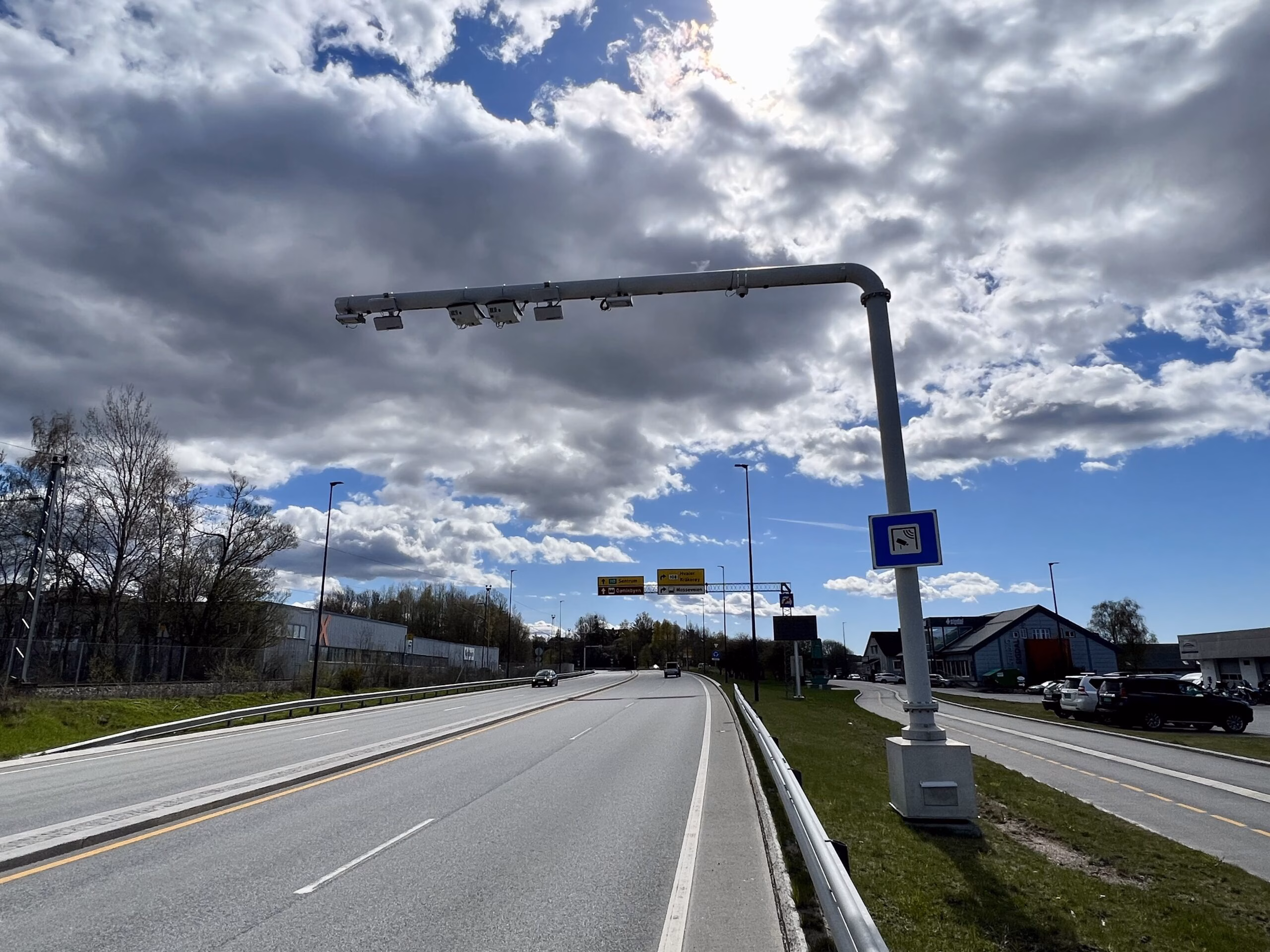 Åpner kjørefelt for alle